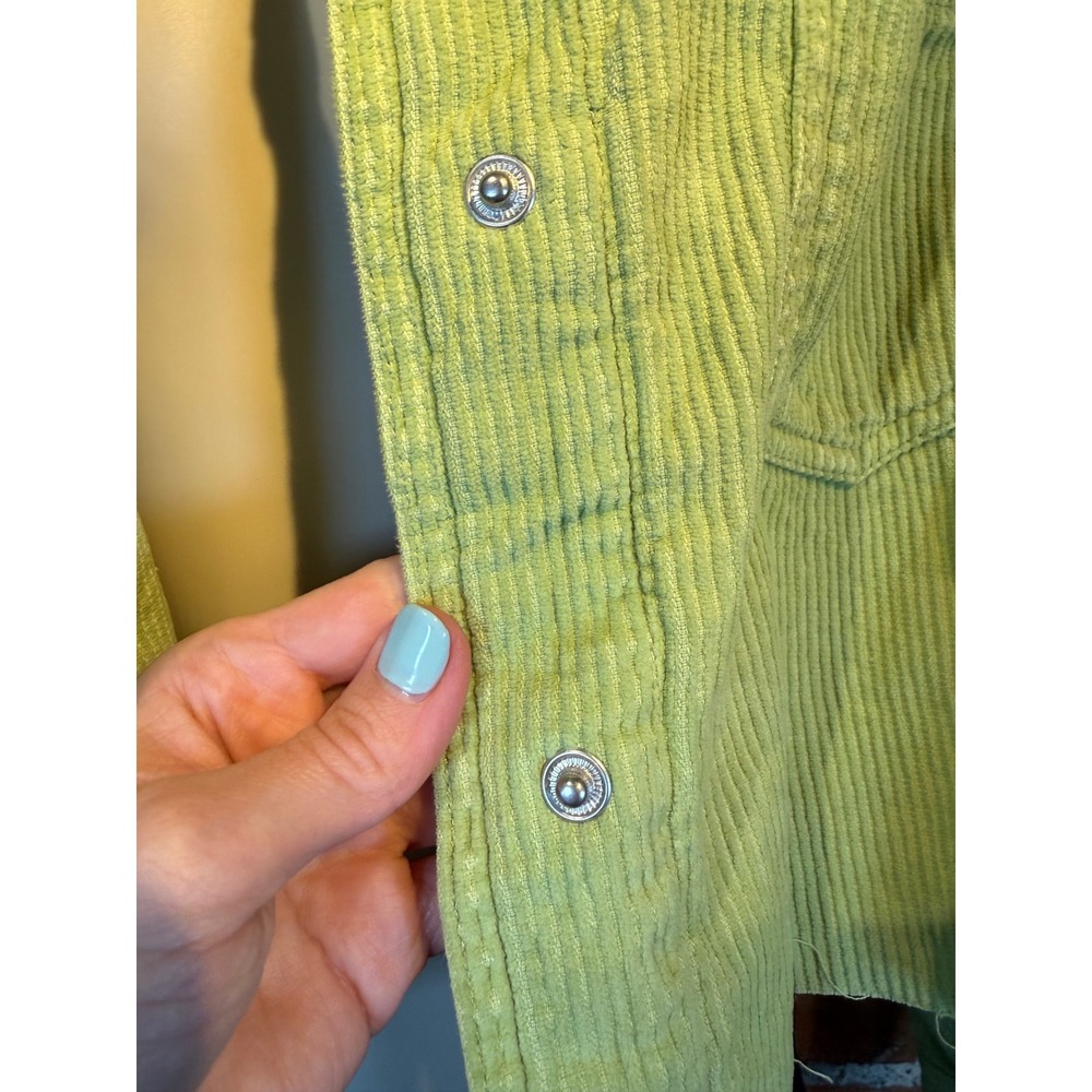 BDG Urban Outfitters Lime Green Corduroy Cropped Trucker Jacket Raw Hem Sz S NWT - Picture 4 of 7